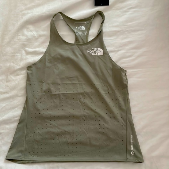The North Face Tops - The North Face flight series woman’s medium tank in tea green
